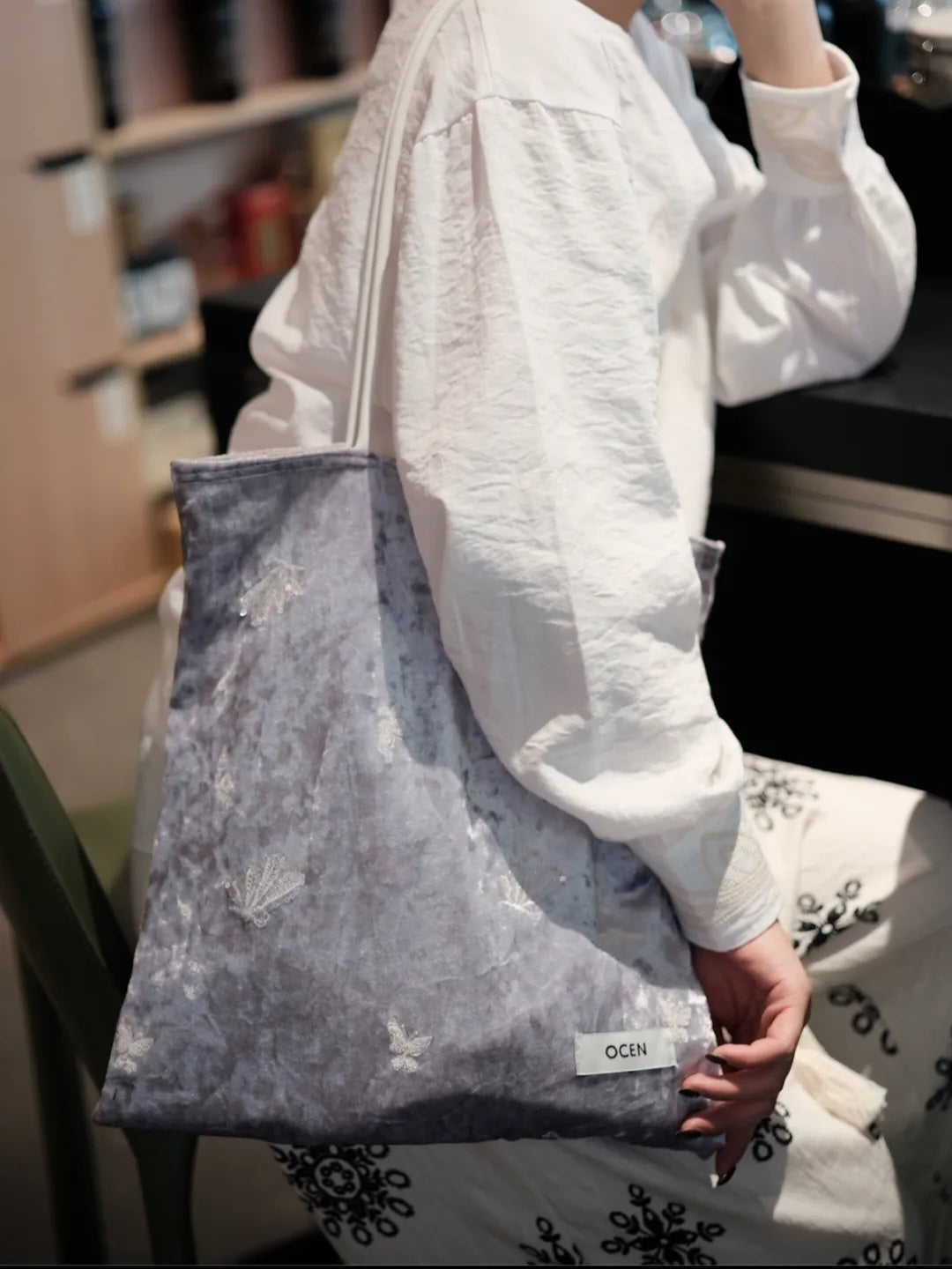 【040】Lavender Velvet Sequin Tote – Elegant Hand Embroidered Everyday Shoulder Bag