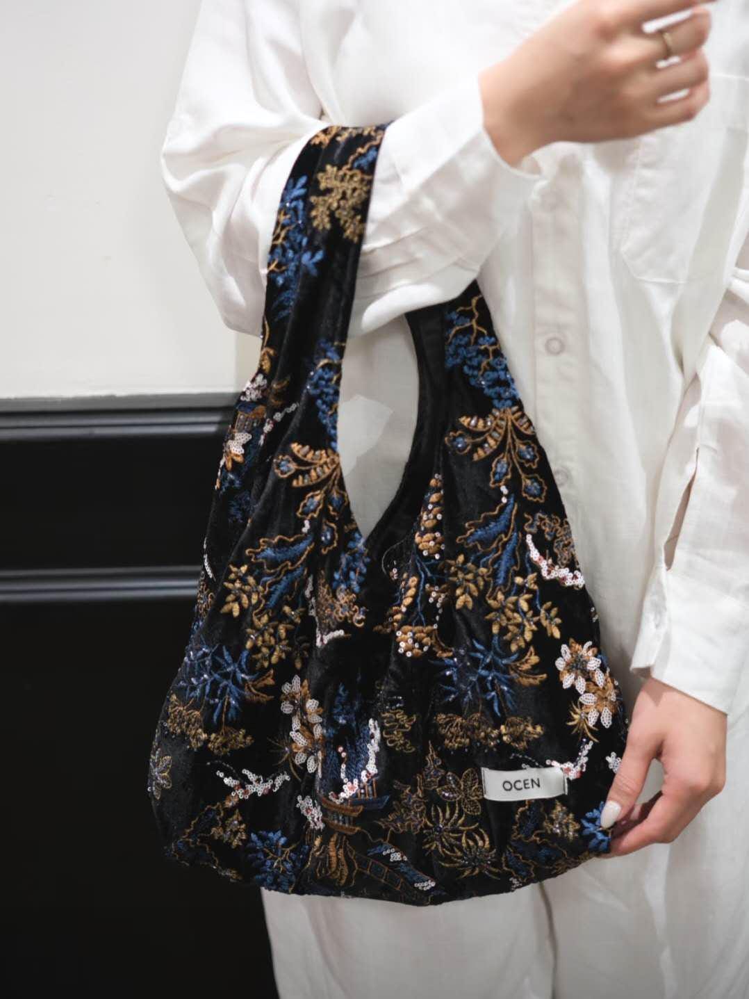 【035】Black Velvet Sequin Hobo Bag – Large Floral Beaded Tote Bag