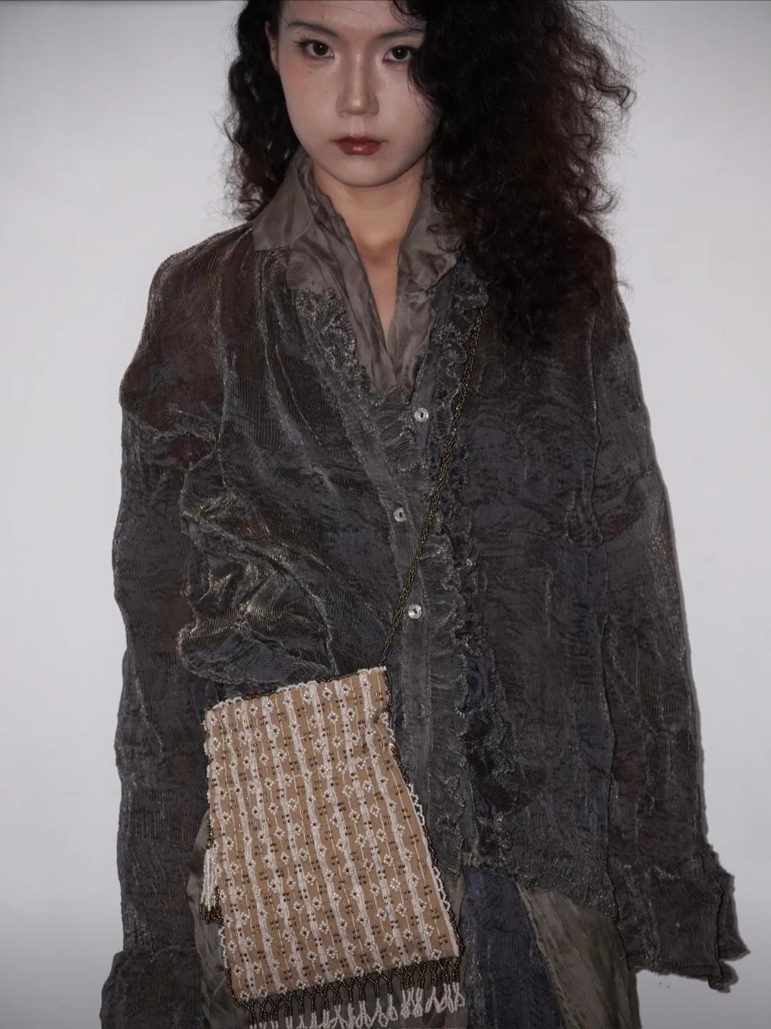 【027】Vintage-Inspired Hand-Beaded Crossbody & Handbag
