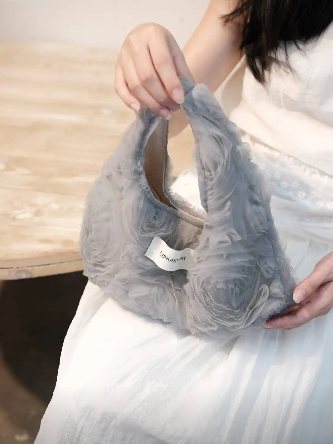 【044】Grey Rose Tulle Handbag – Romantic Wristlet