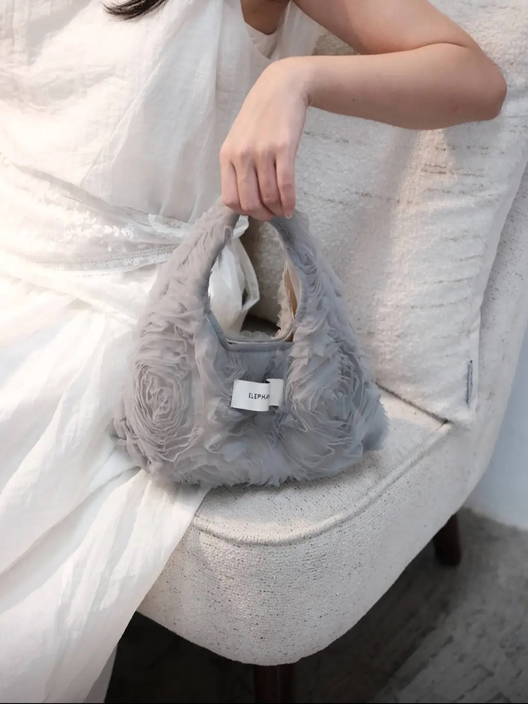 【044】Grey Rose Tulle Handbag – Romantic Wristlet