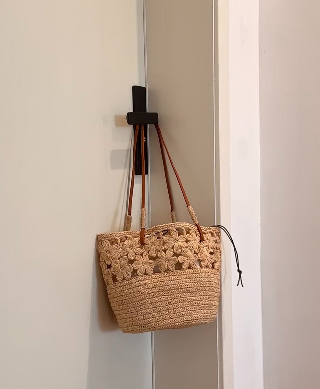 【050】French Riviera Straw Shoulder Bag - Floral Handwowen Raffia Beach Bag