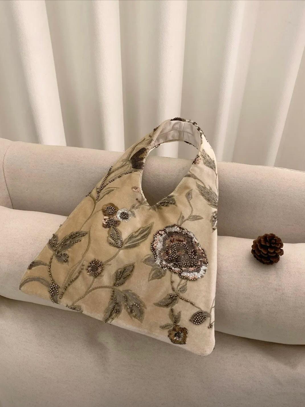 【002】Limited Edition – Winter Pine Beaded Handbag-CHECK SIZE ATTACHED