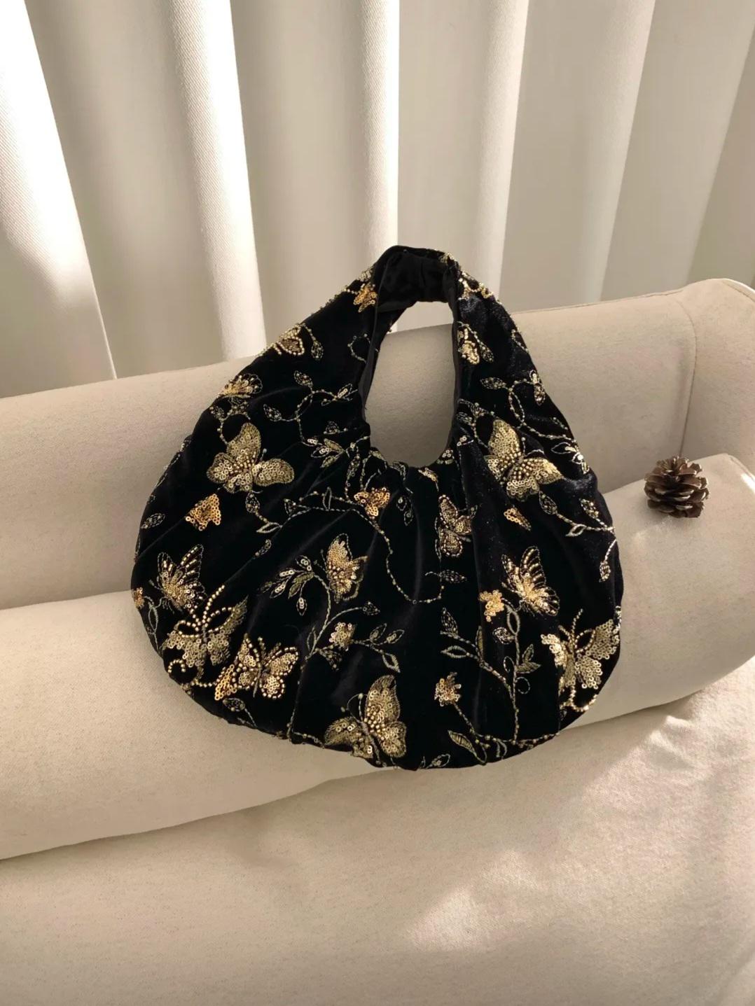 【004】Golden Butterfly Velvet Embroidered Handbag