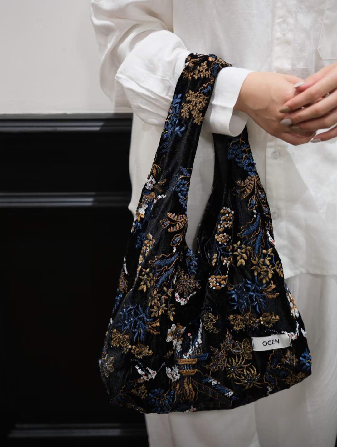 【035】Black Velvet Sequin Hobo Bag – Large Floral Beaded Tote Bag