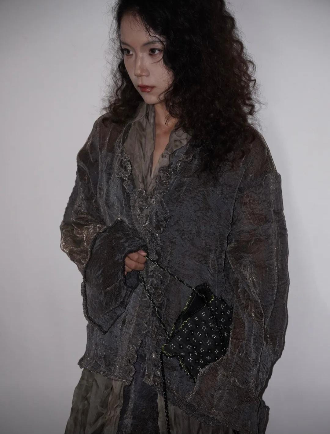 【028】Vintage-Inspired Hand-Beaded Crossbody & Handbag